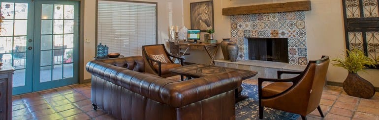 computer room at Tulsa apartments