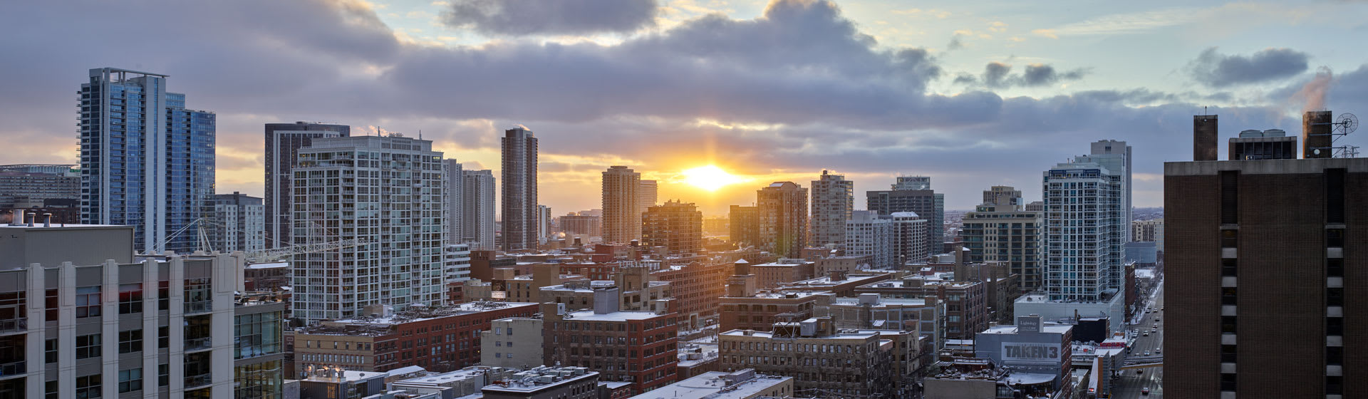 Modern apartments for rent in Chicago, IL with luxurious amenities