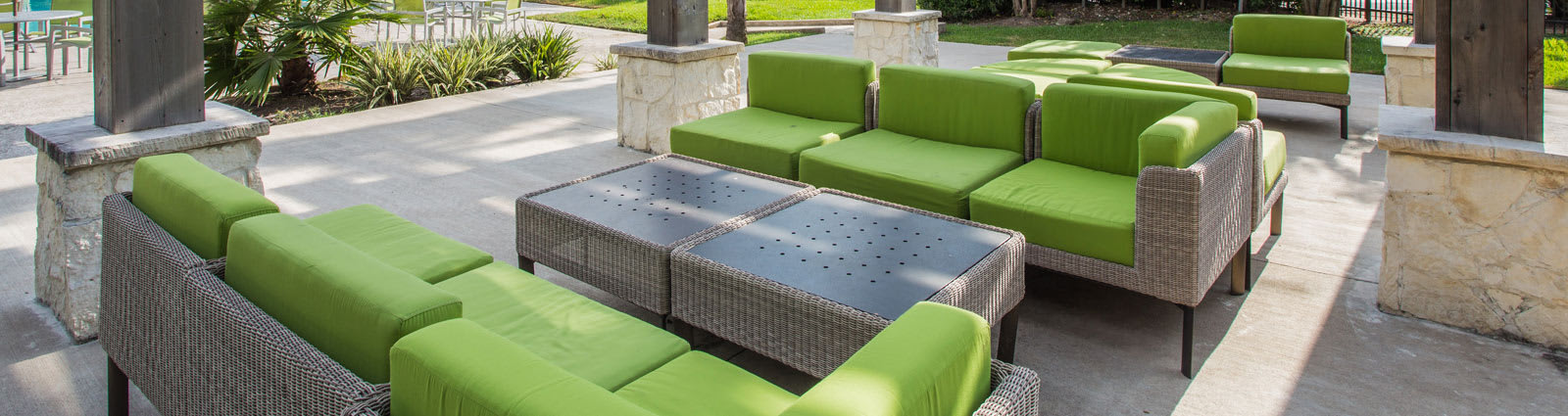 Apartments in LHouston