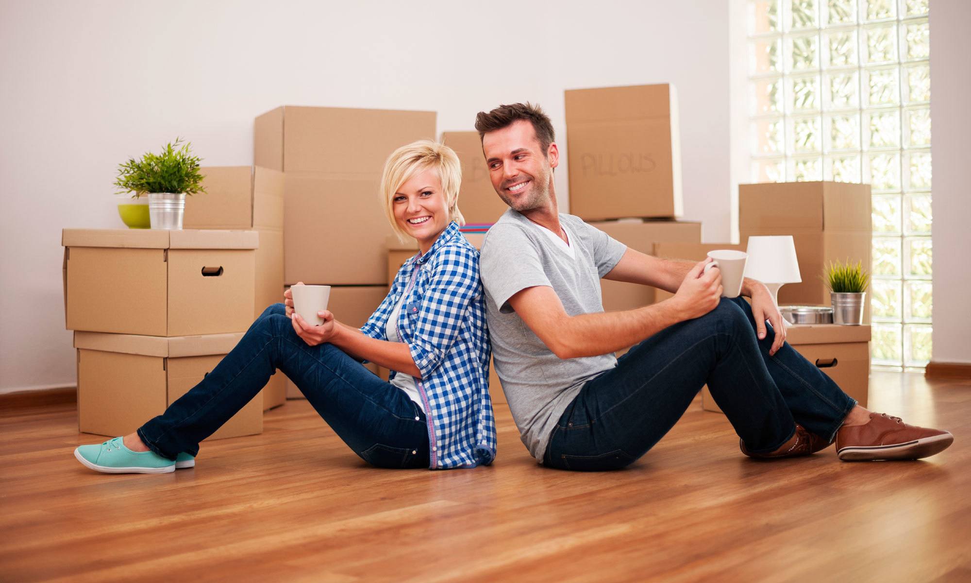 Couple moving with Urban Self Storage