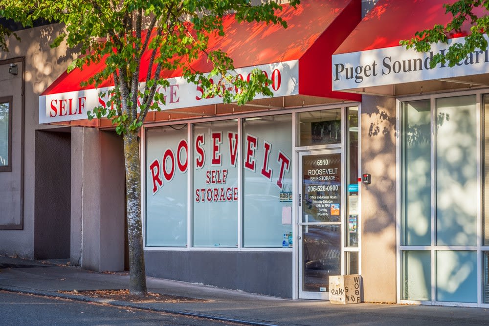 Front entrance for self storage at Roosevelt Self Storage in Seattle, Washington