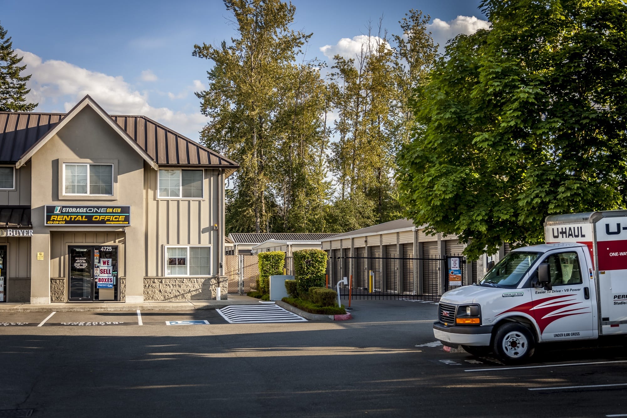 Self storage for all of your needs in Renton, WA
