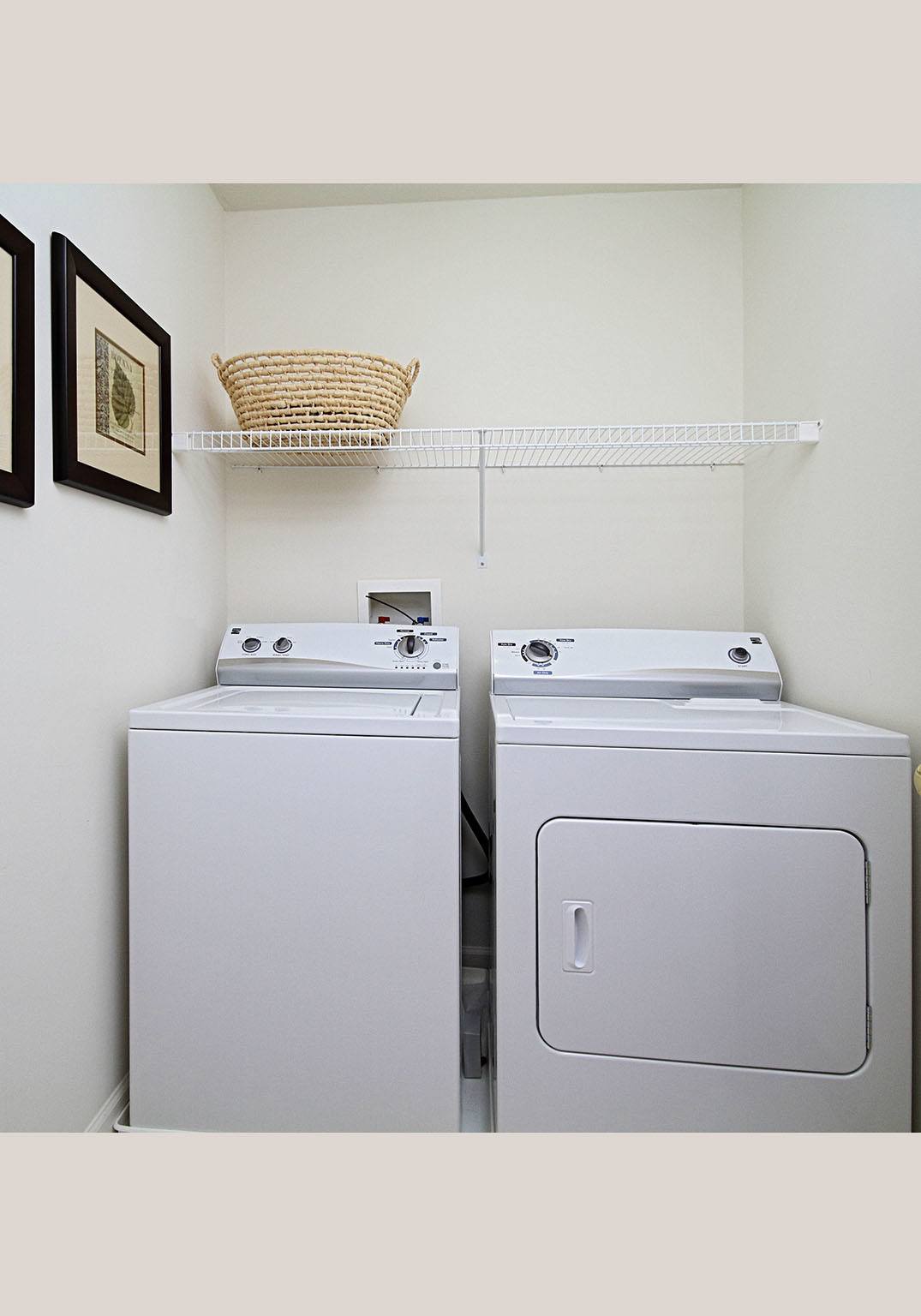 Amenities featured at Lion's Gate Townhomes in Red Lion