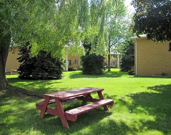 View what our Creek Hill Apartments neighborhood has to offer