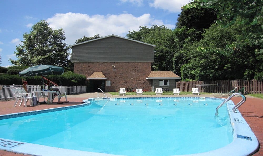 See what all Lake Vista Apartments has to offer in Rochester