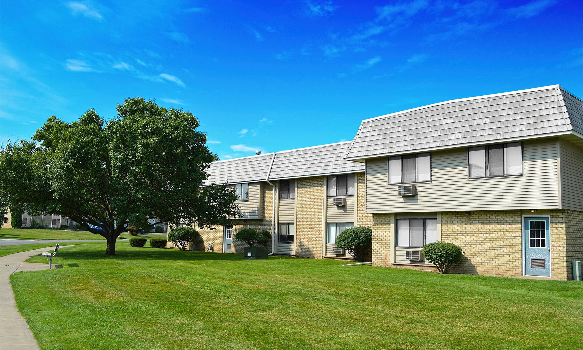 Welcome to Hilton Village II Apartments in NY