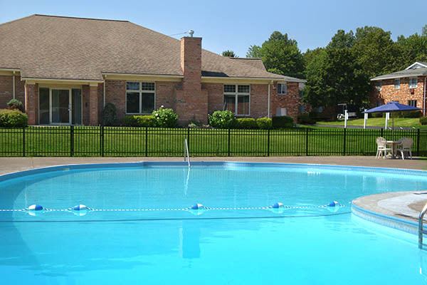 See what all Knollwood Manor Apartments has to offer in Fairport