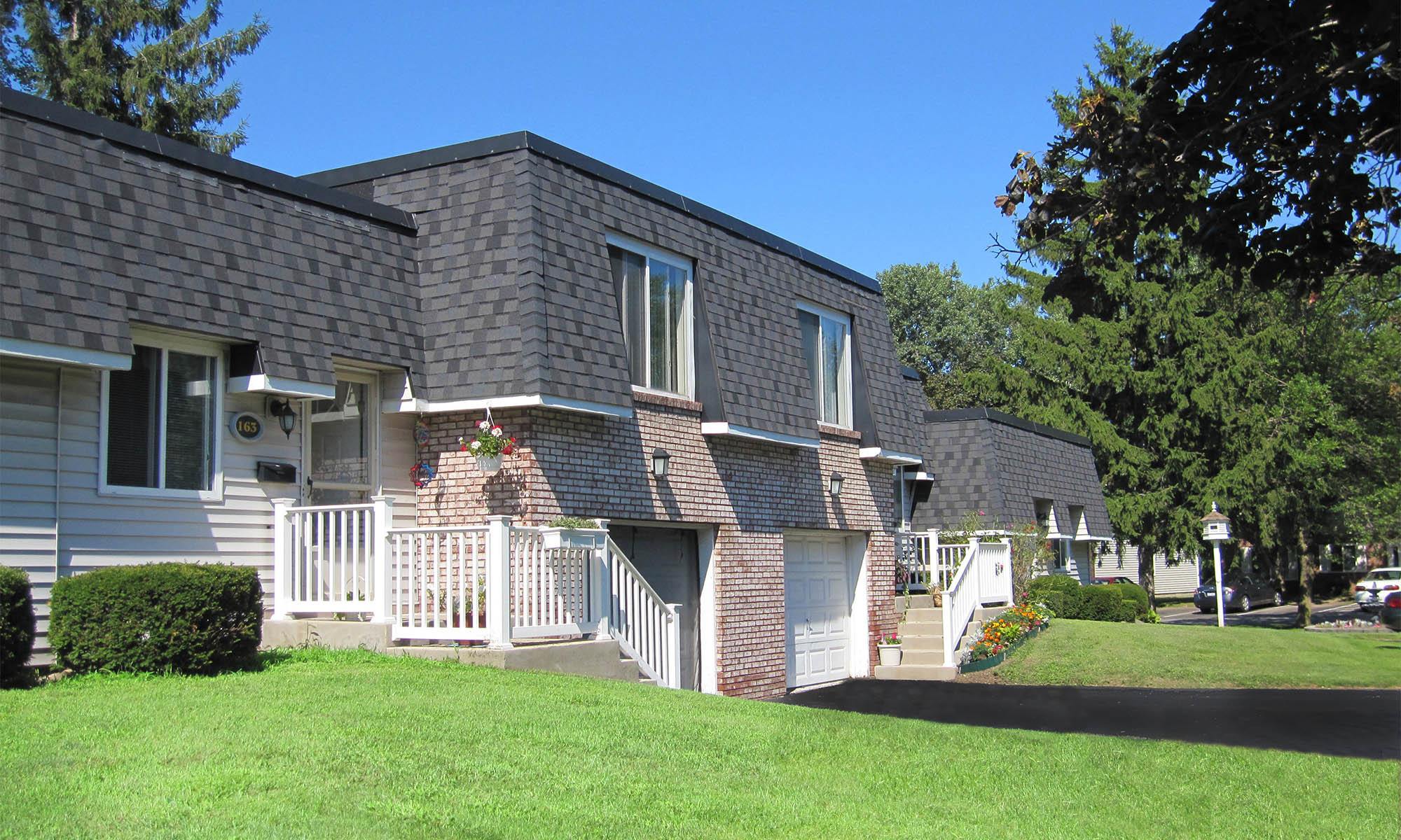 Welcome to Newcastle Apartments in Rochester, NY