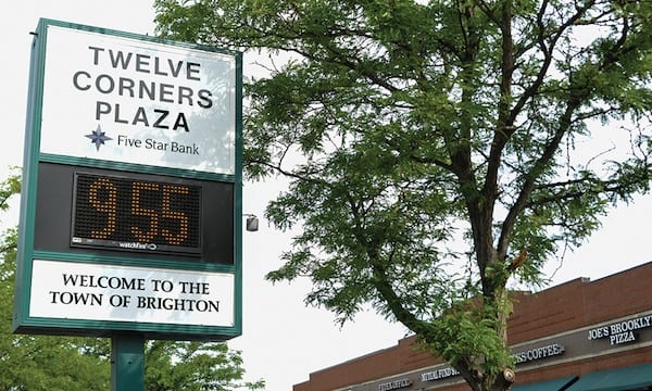 Brighton Gardens is ideally located for all your needs