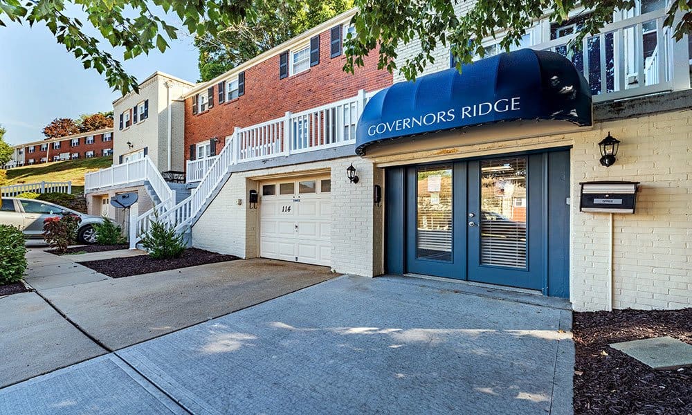 Ross Township Pittsburgh, PA Apartments Governors Ridge