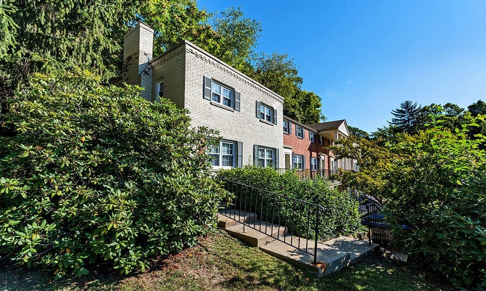 Ross Township Pittsburgh, PA Apartments Governors Ridge