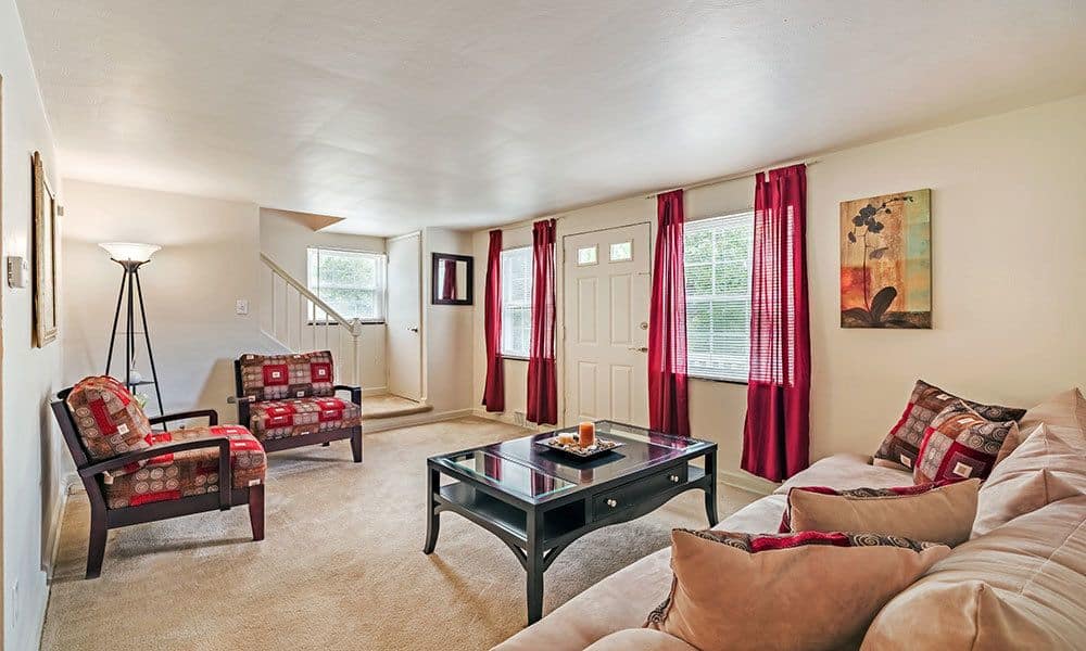 Ross Township Pittsburgh, PA Apartments Governors Ridge