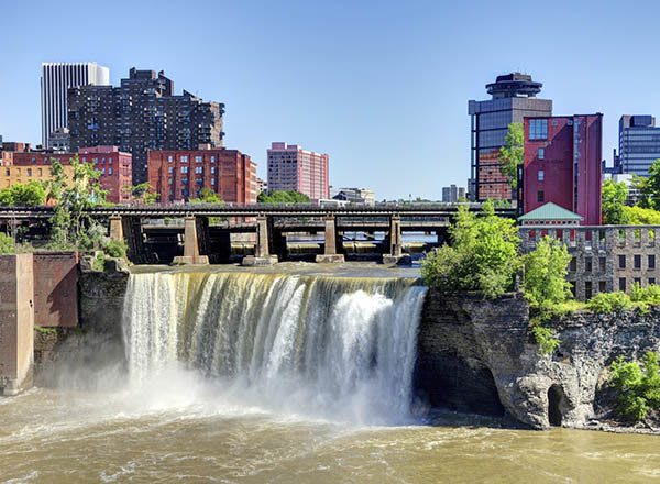Westminster Apartments is ideally located for all your needs