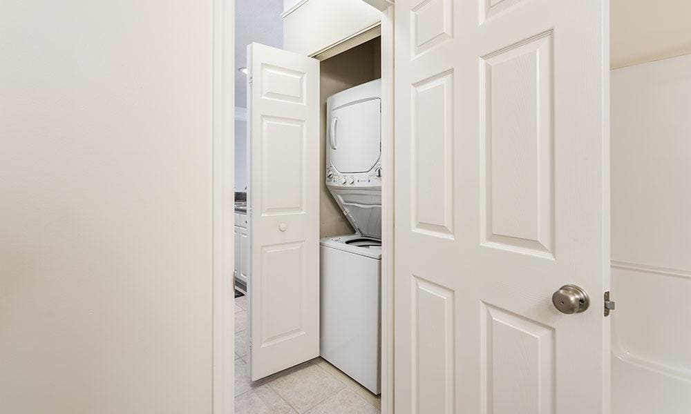 Washer/dryer at apartments in Pittsburgh, PA