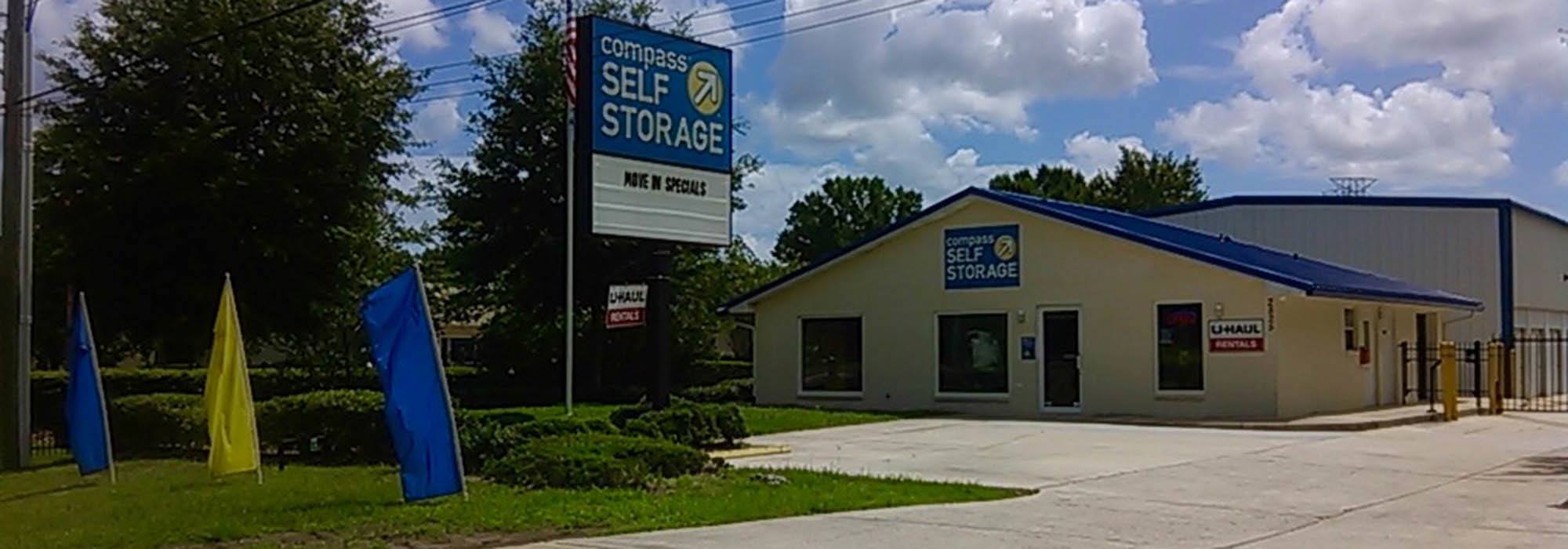 Self storage in Jacksonville FL