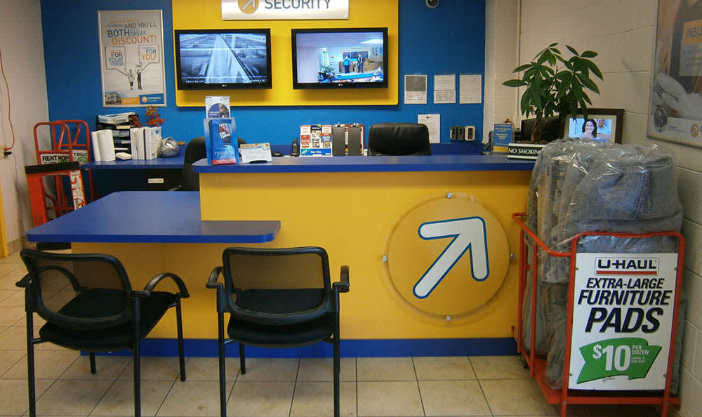 Leasing Office Desk at Compass Self Storage in Neptune, NJ