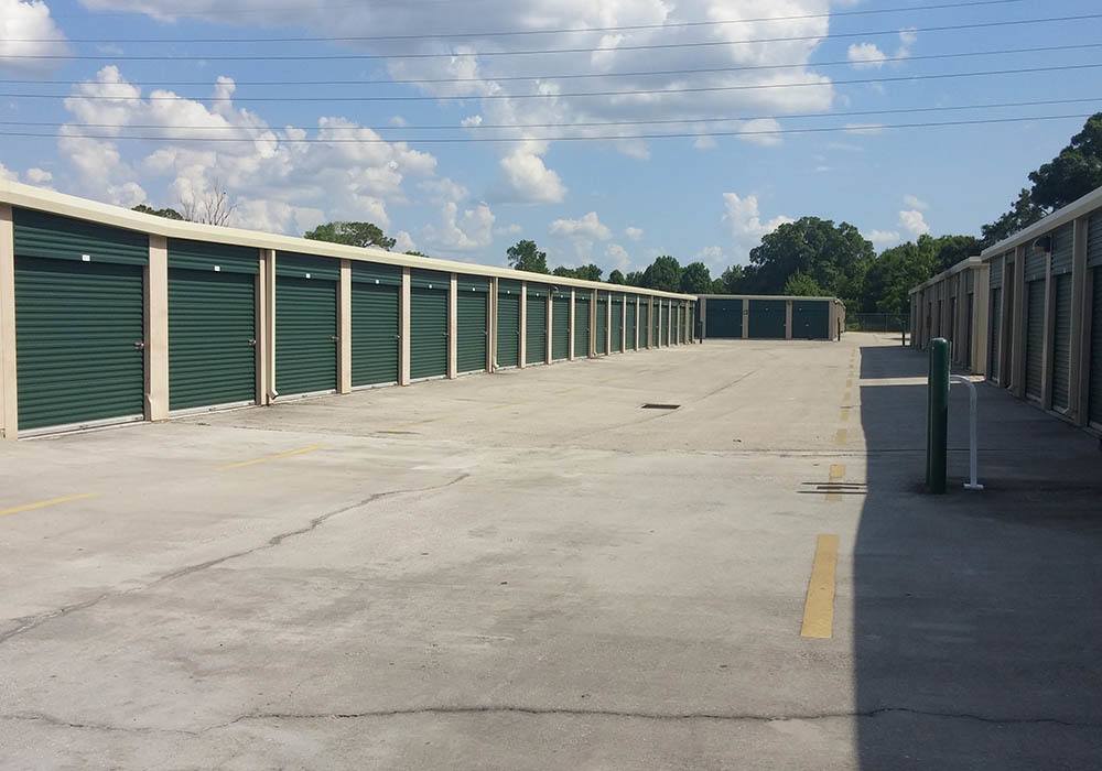 Drive Up Storage Units at Compass Self Storage in Orlando, FL