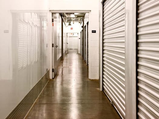 Sizes and prices of Oxnard self storage units