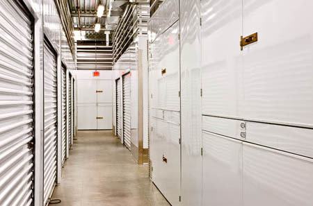 Sizes and prices of Thousand Oaks self storage units