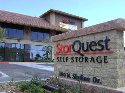 Self storage building exterior in Thousand Oaks