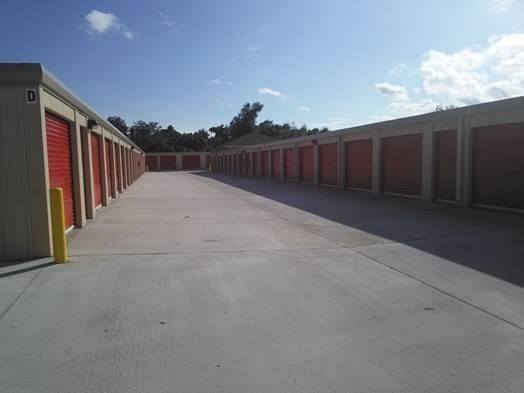 Sizes and prices of Sanford self storage units
