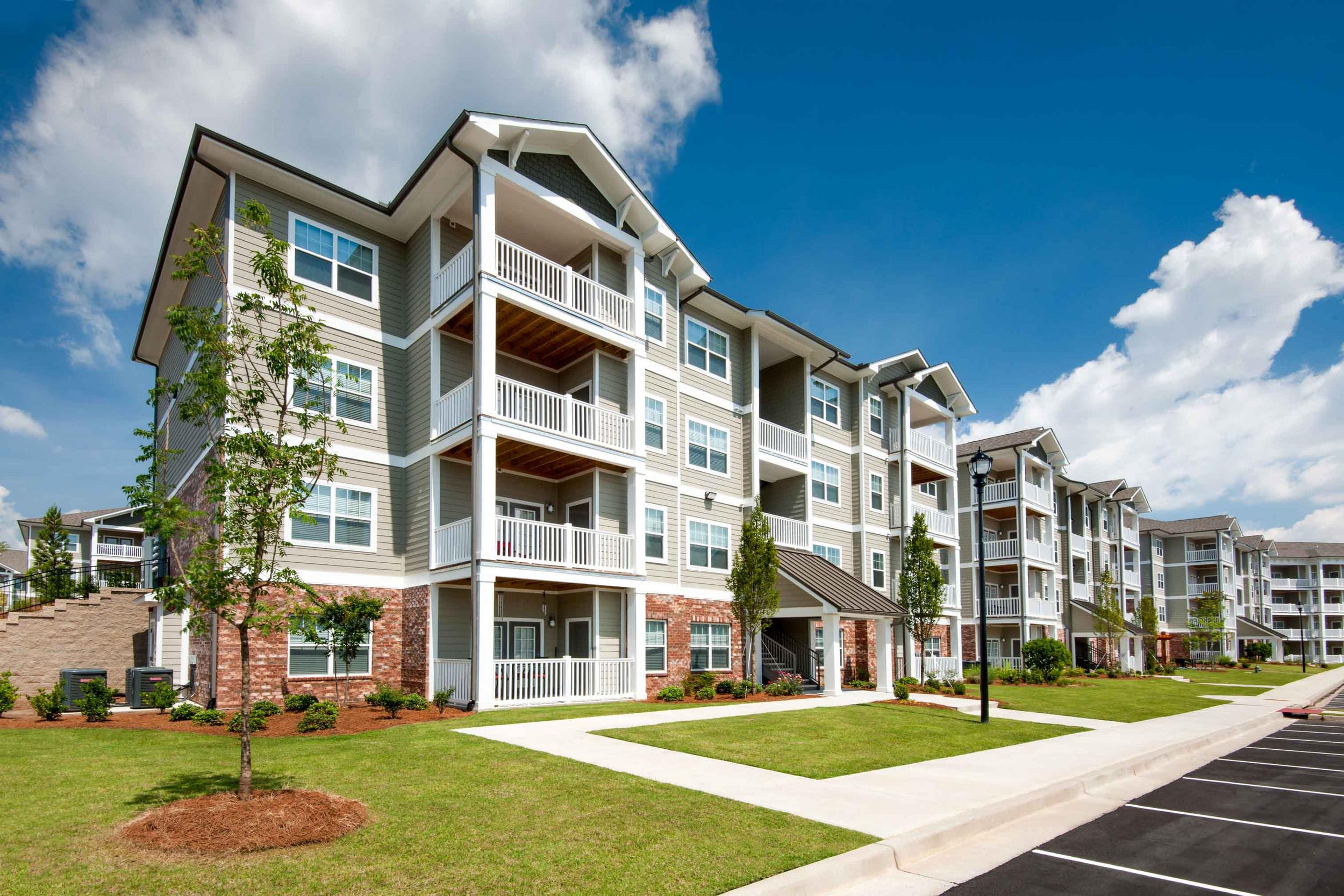 Apartments in Camp Creek Atlanta, GA The Meridian at Redwine