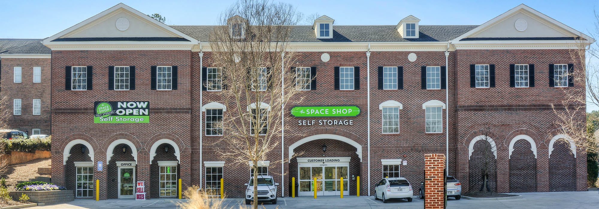 Front of building at Space Shop Self Storage in Marietta