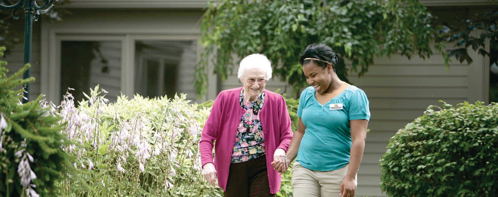 Schedule a senior living tour in Shorewood