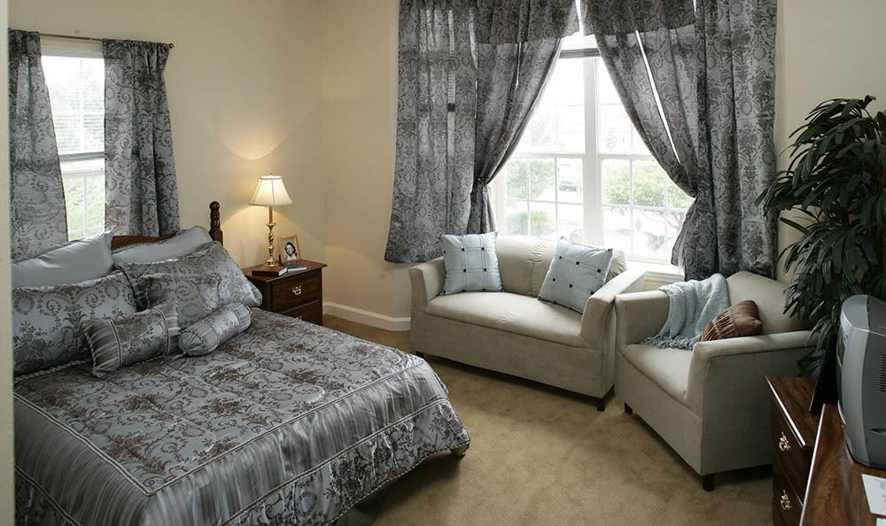 Spacious senior living facility bedrooms in Huntsville