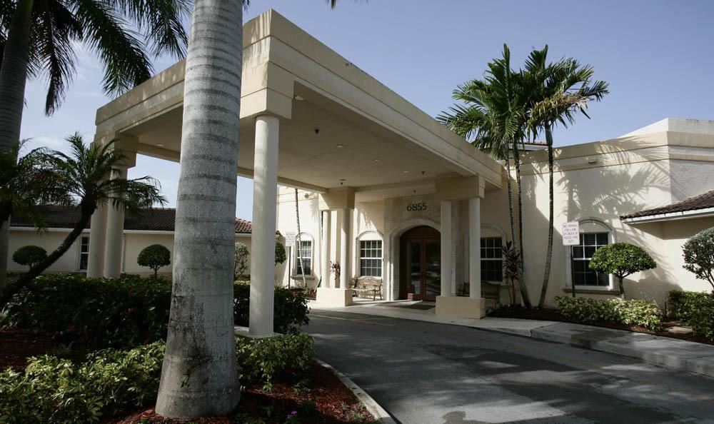 Entrance to our senior living facility in Tamarac