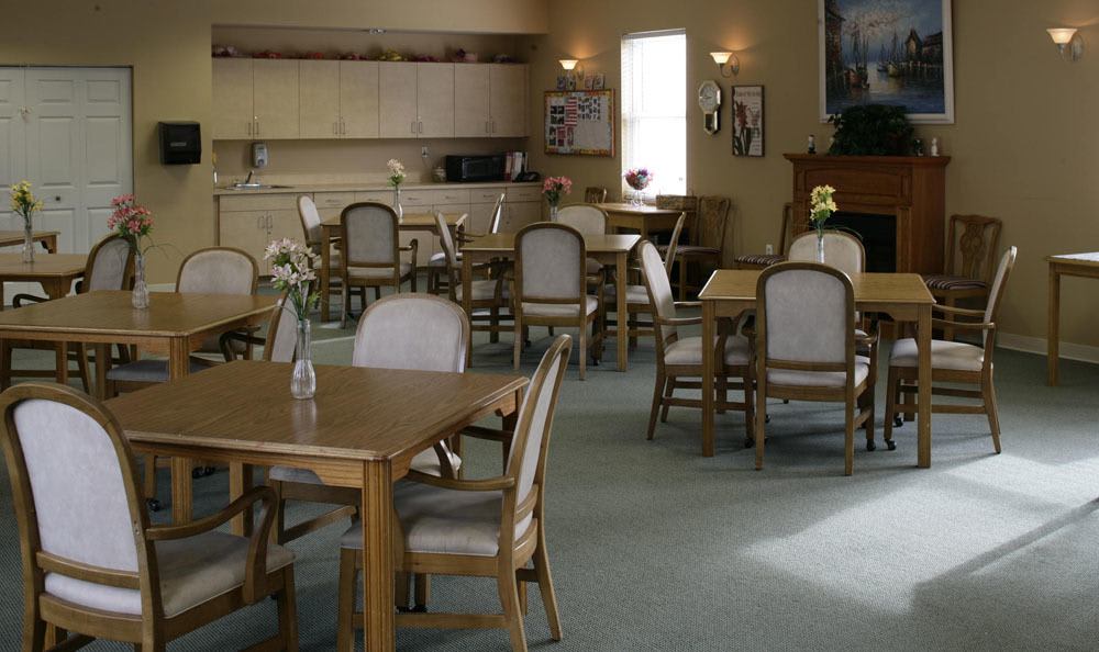 Our senior living facility dining room in Tamarac