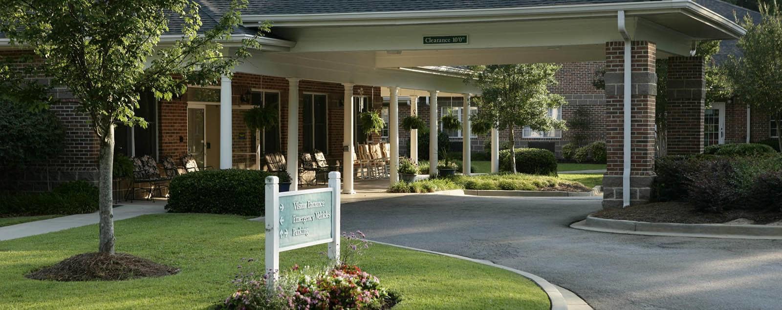 Schedule a senior living tour in Columbia