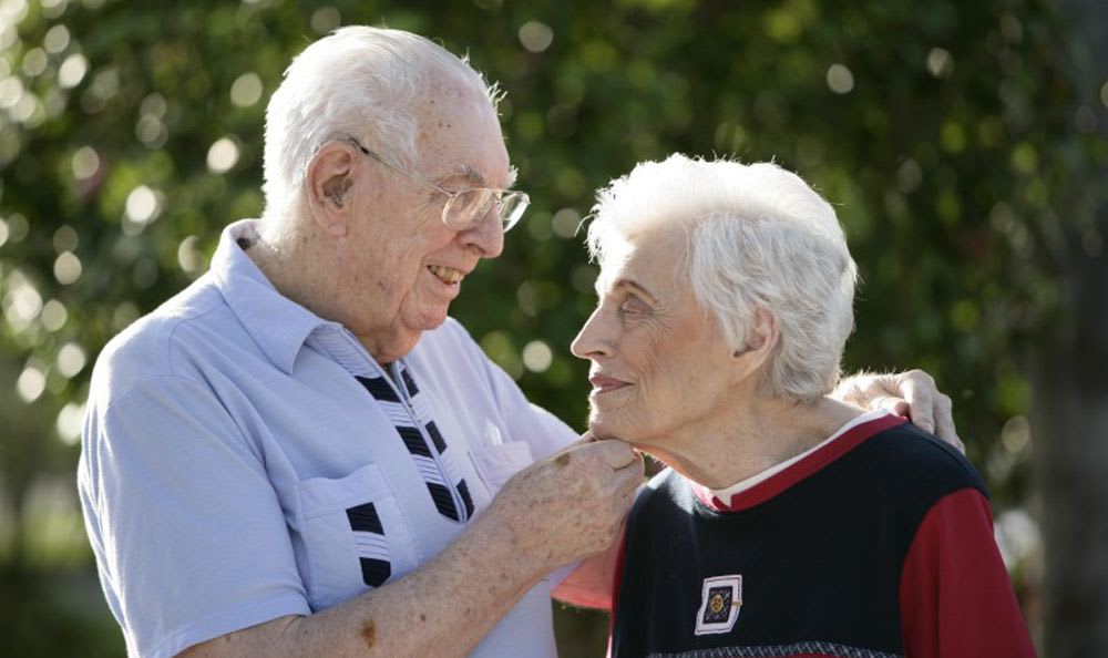 Enjoy every moment with friends and loved ones at our senior living facility in Coral Springs