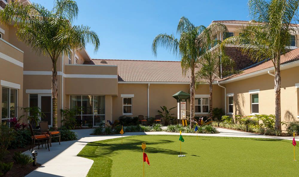 Relax and have a putt at our Lady Lake senior living facility