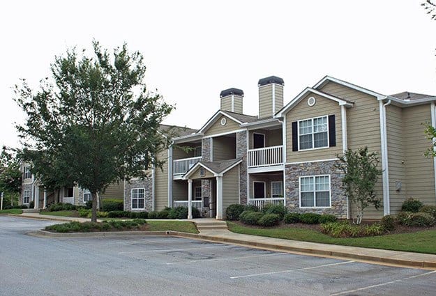 View of the exterior of one of our resident buildings here at The Vinings at Newnan Lakes.