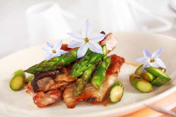 Gourmet dining for senior living residents