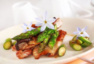 Senior living offering gourmet dining