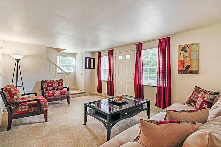 Bright inviting living room at Governors Ridge in Pittsburgh, Pennsylvania