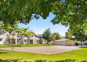 Discover the amenities at Heatherstone Apartments