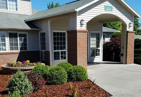 Exterior of Heatherstone Apartments