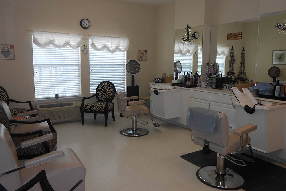 Rambling Oaks Courtyard Assisted Living Residence features an on-site beauty salon