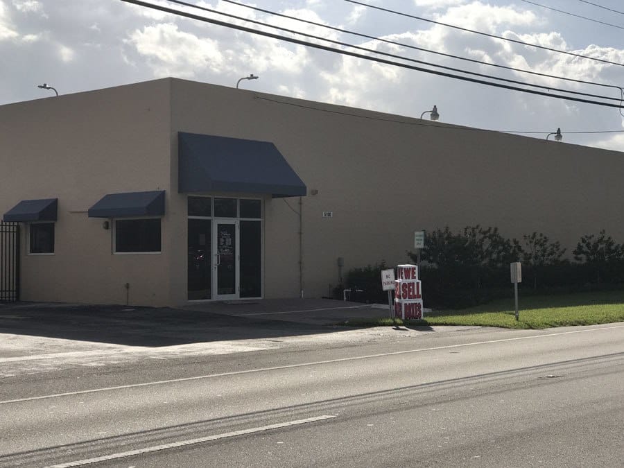 Miami Gardens Self Storage Top SelfStorage in Miami Gardens, FL