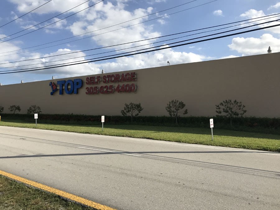 Miami Gardens Self Storage Top SelfStorage in Miami Gardens, FL