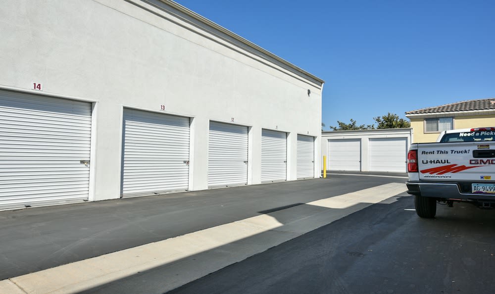 Self Storage Oxnard, California Golden State Storage Carriage Square
