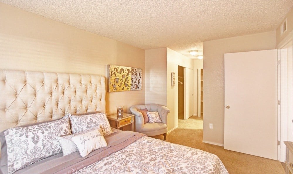 Photos of Starrview at Starr Pass Apartments in West Tucson, AZ