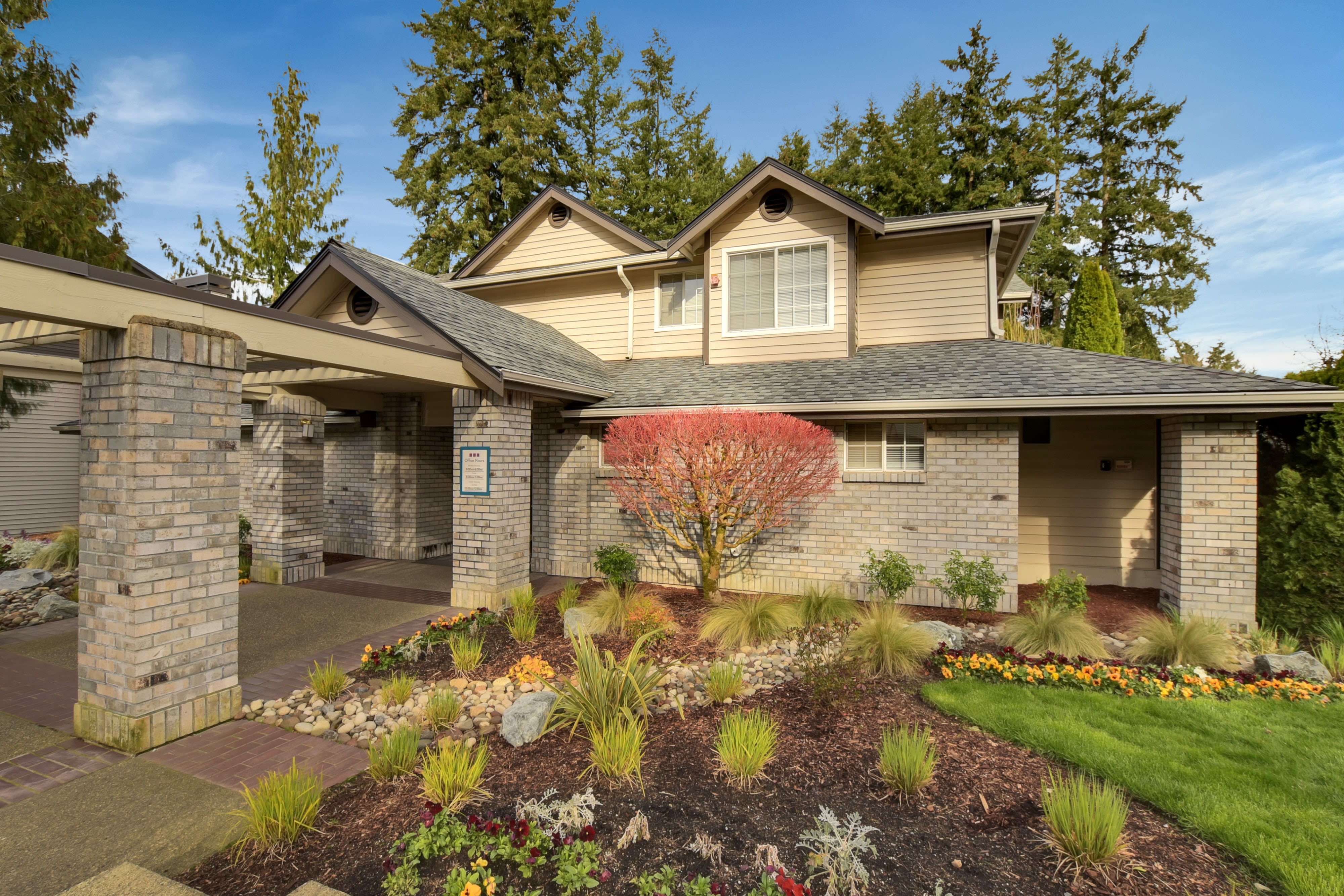 Photos of Arbor Square Apartments Apartments in East Olympia, WA