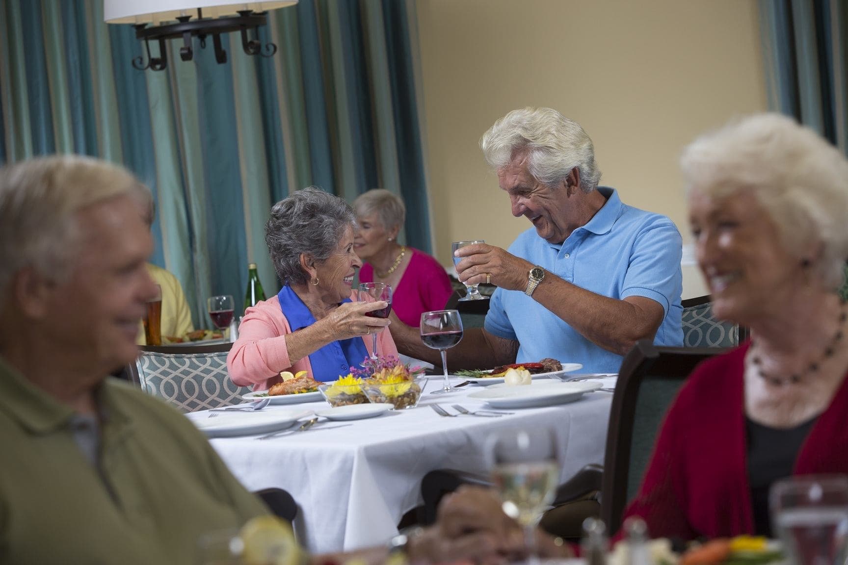 Senior Dining in Richmond