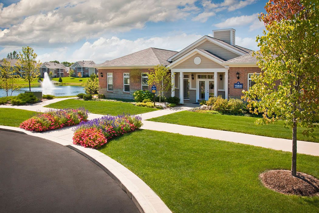 exterior shot of Cumberland Pointe in Noblesville