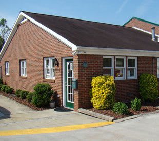 Features at our self storage location in Greensboro