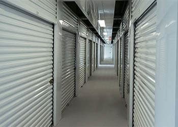 Metro Self Storage offers convenient storage solutions in Mundelen